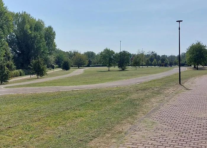 Pit Stop - Bilocale Interra Di Motori, Cibo E Arte 아파트