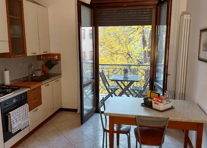 아파트 Pit Stop - Bilocale Interra Di Motori, Cibo E Arte 포르미지네